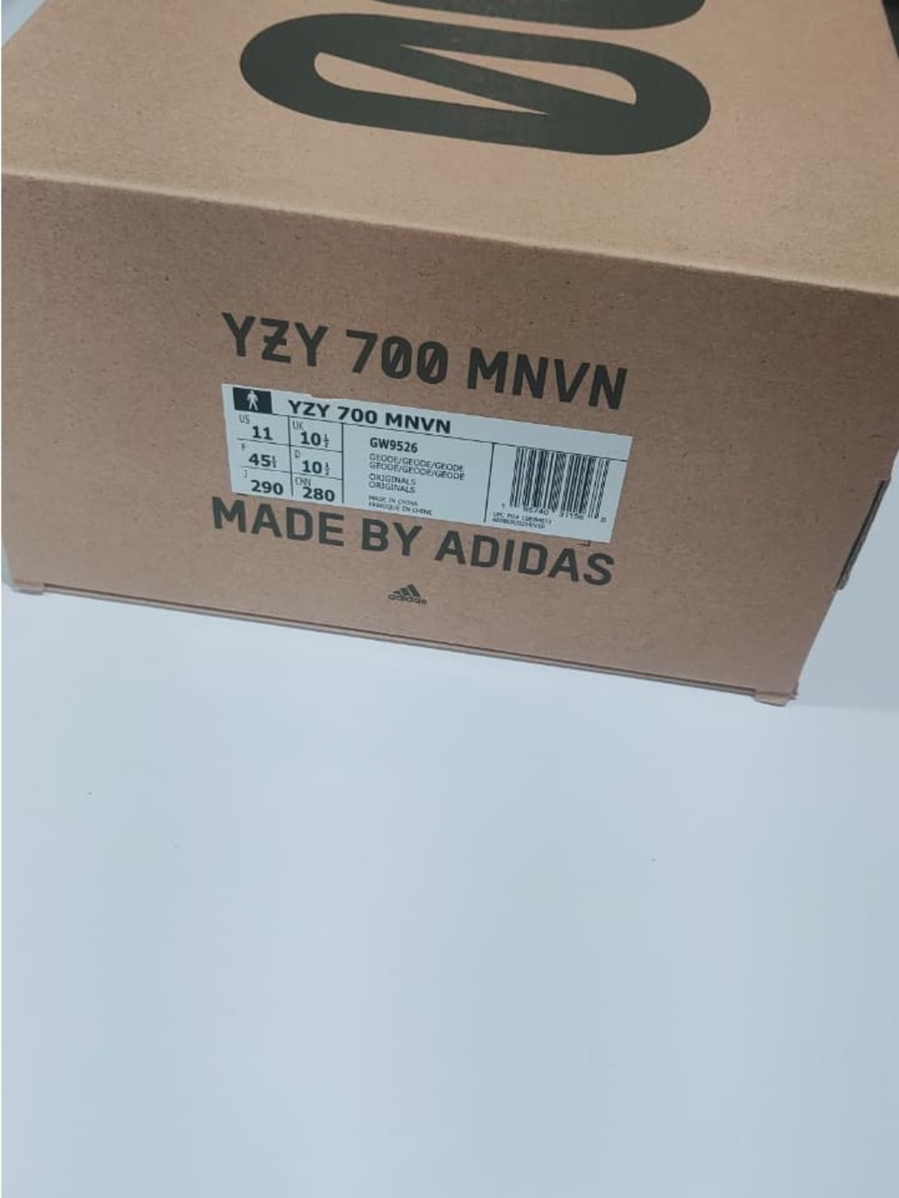 Yeezy yzy adidas 700 mnvn